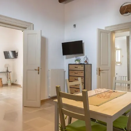 Maison d'hôtes Palazzo Bianchi Domus Holidays
